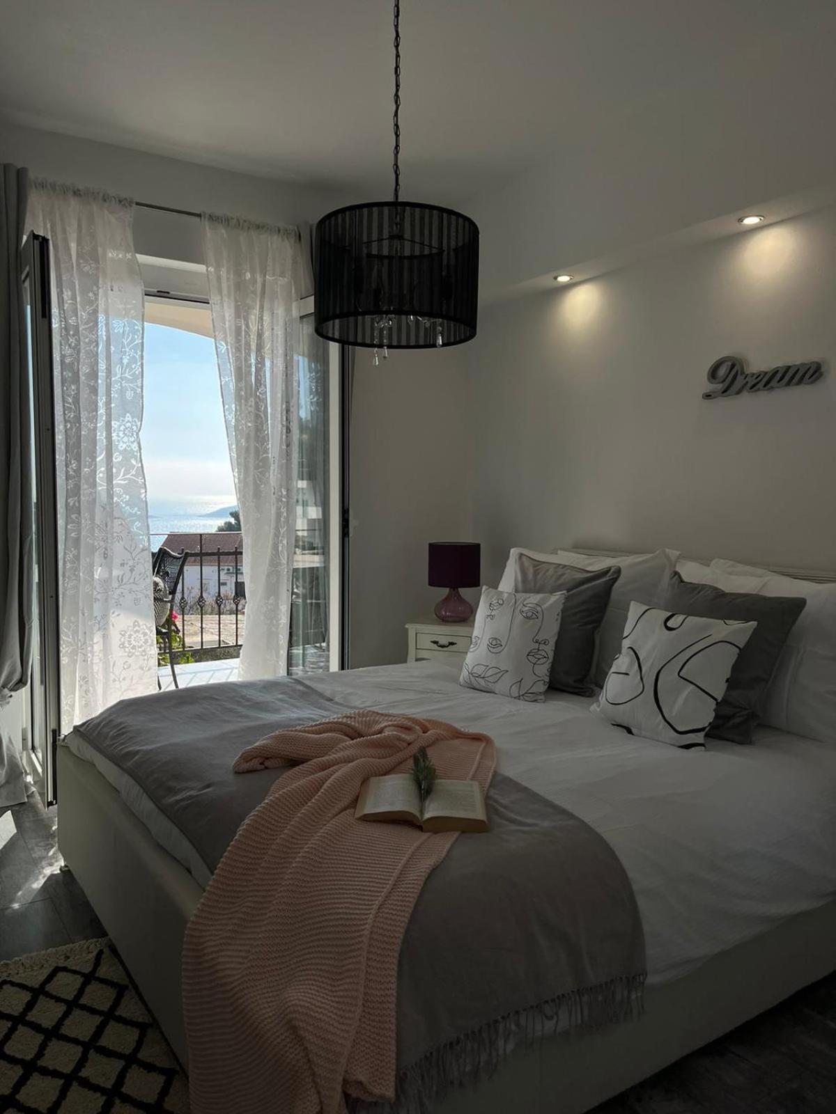 Apartments Tino Đảo Hvar Ngoại thất bức ảnh