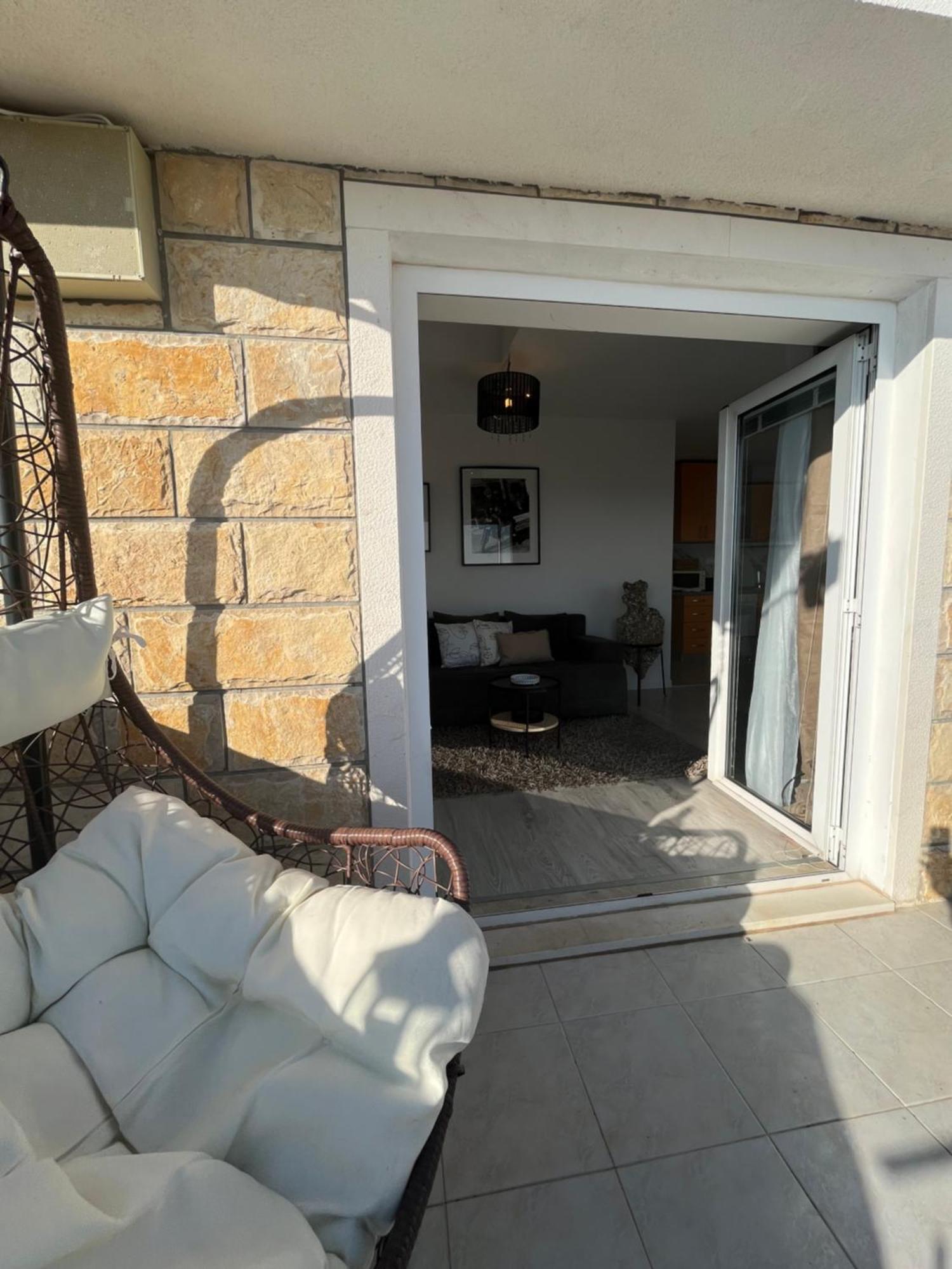 Apartments Tino Đảo Hvar Ngoại thất bức ảnh