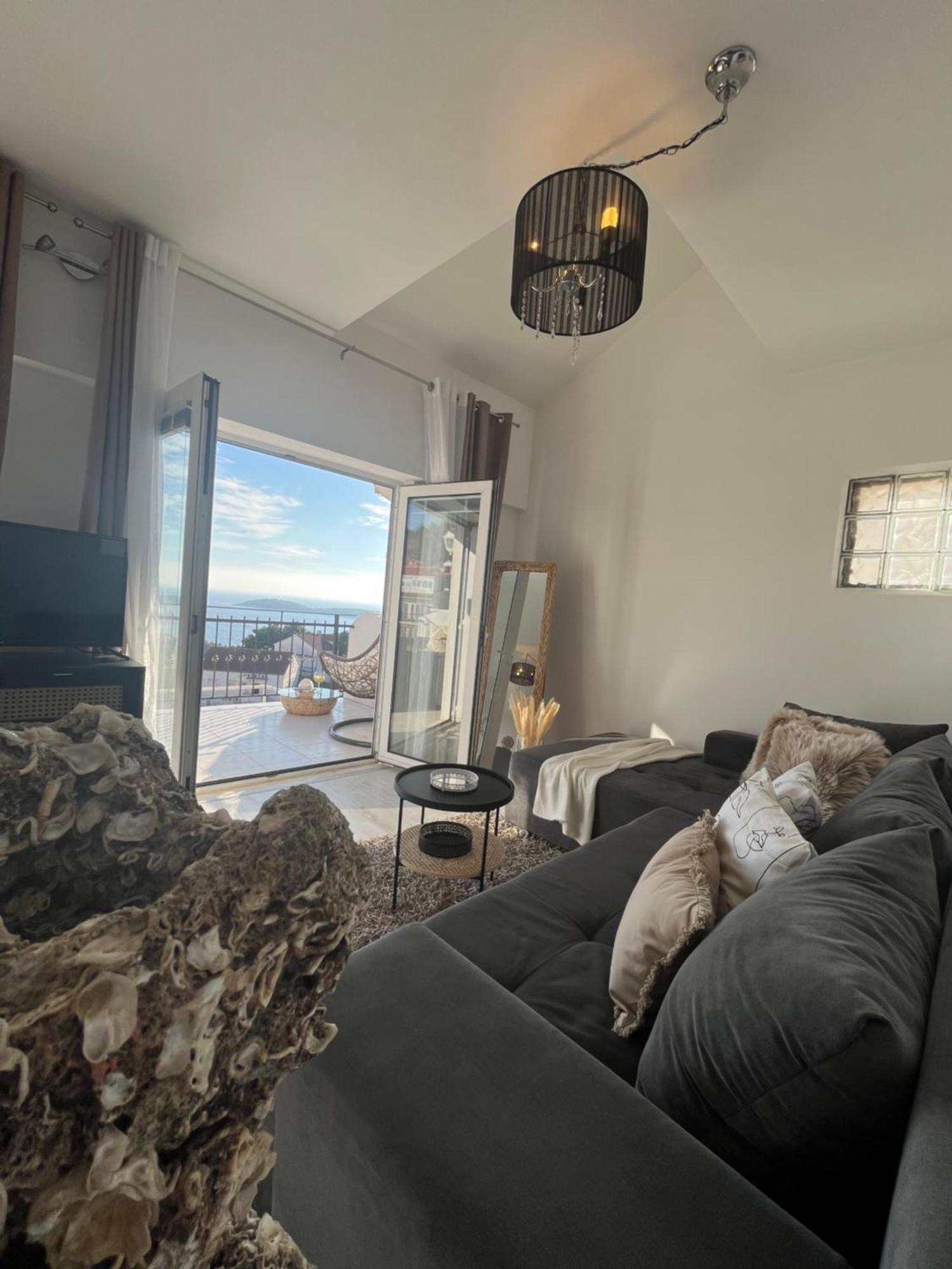 Apartments Tino Đảo Hvar Ngoại thất bức ảnh