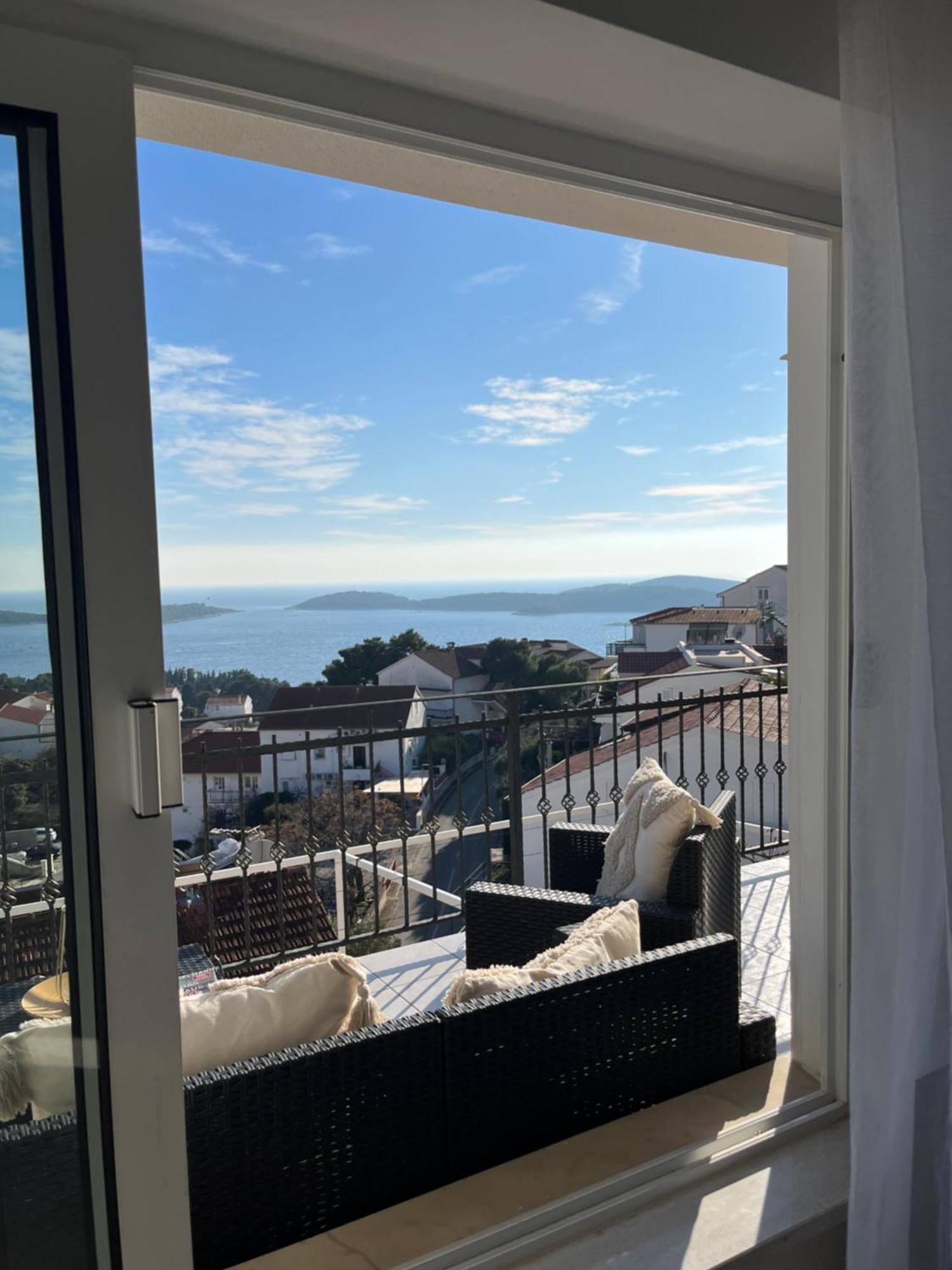 Apartments Tino Đảo Hvar Ngoại thất bức ảnh